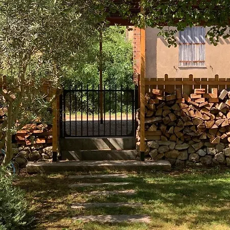 Apartman La Souche Et Table D'hotes