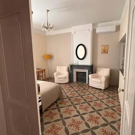 Apartament La Souche Et Table D'hotes Saint-Chinian